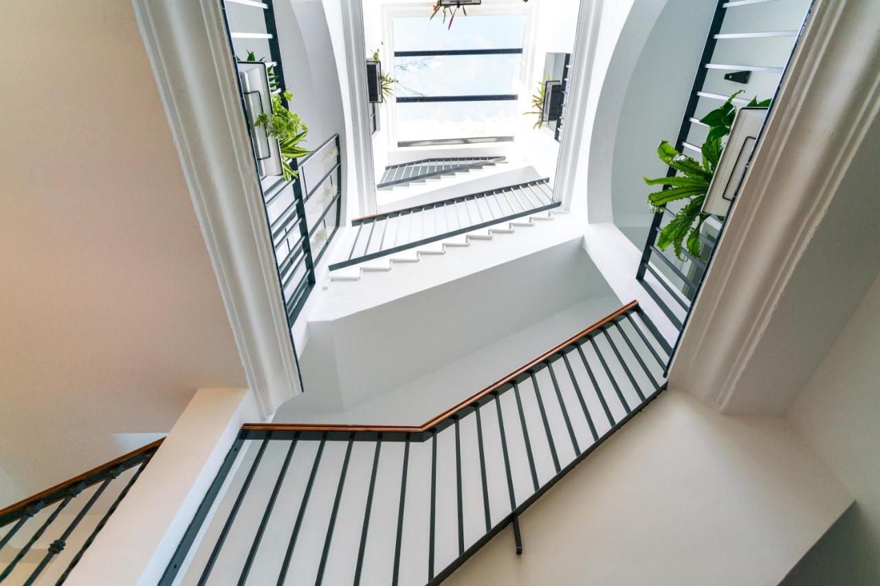 Unique House - Private Spa&Pool -StayinСевилья Экстерьер фото